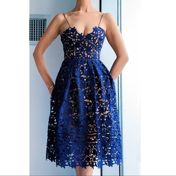 Self-Portrait Dresses & Skirts - EUC Self-Portrait Azeala Lace Eyelet Dress